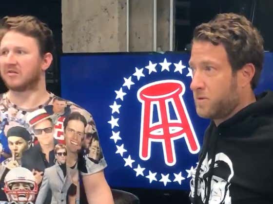 4th Quarter. Brady Has The Ball. Wardrobe Change. #STILLHERE