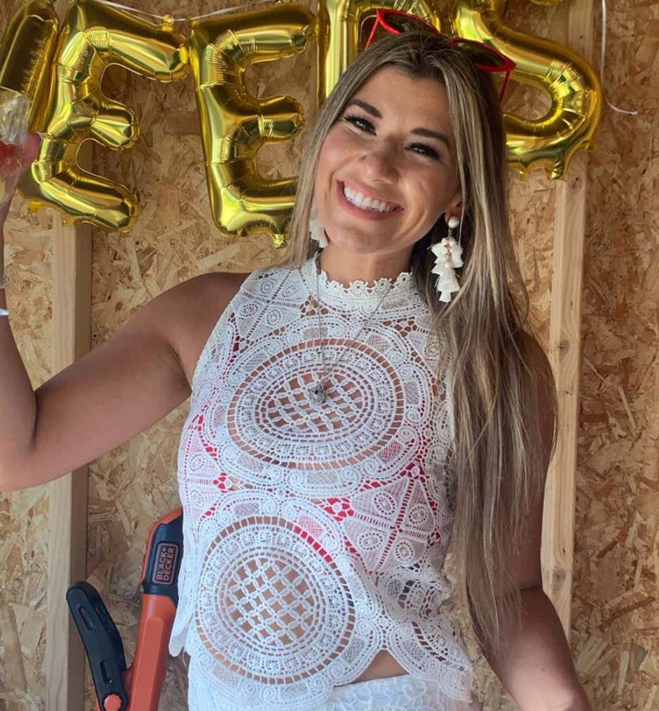 Barstool Chicago's Local Smokeshow Of The Day - Erica_img_5