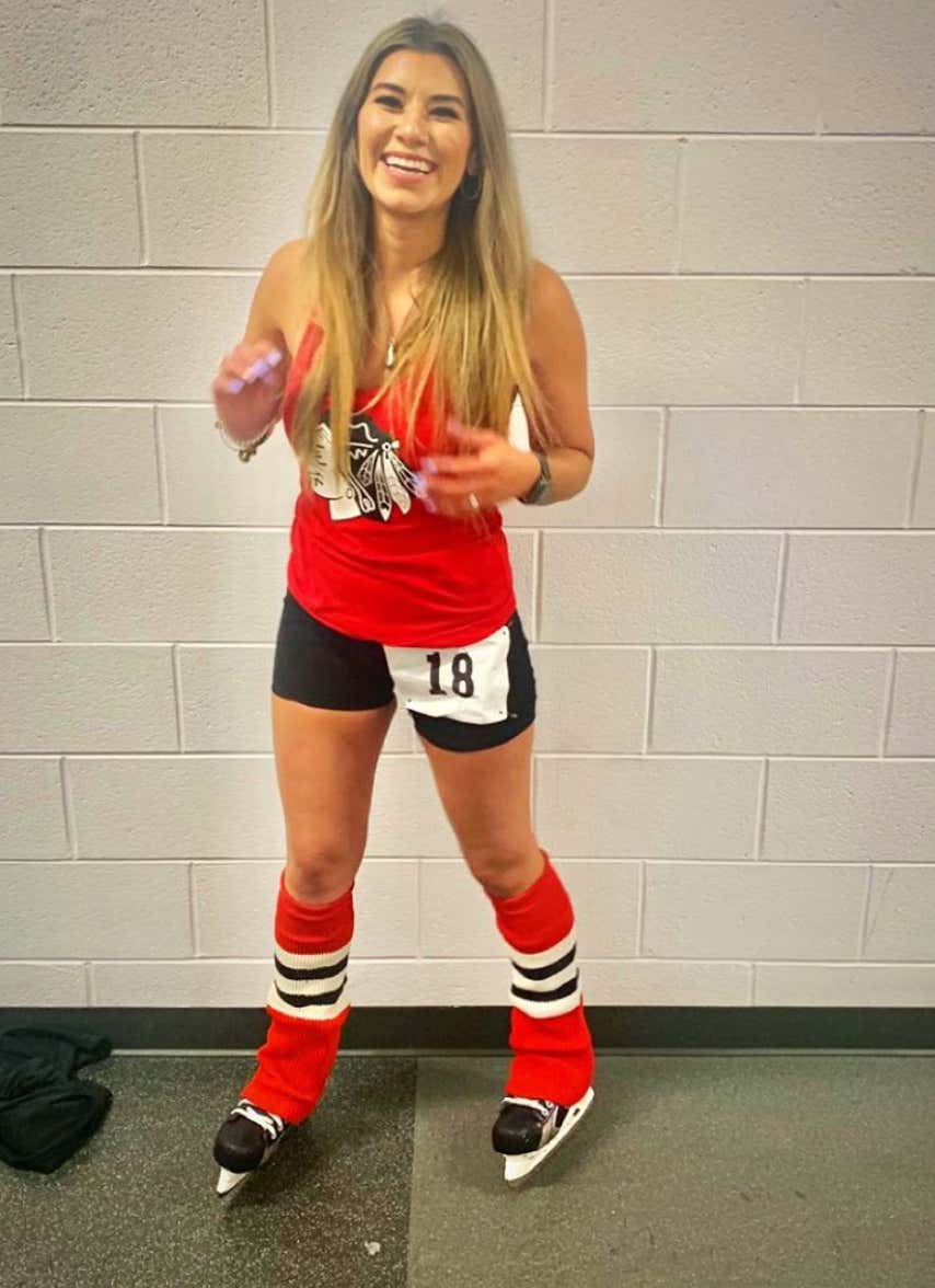 Barstool Chicago's Local Smokeshow Of The Day - Erica_img_3