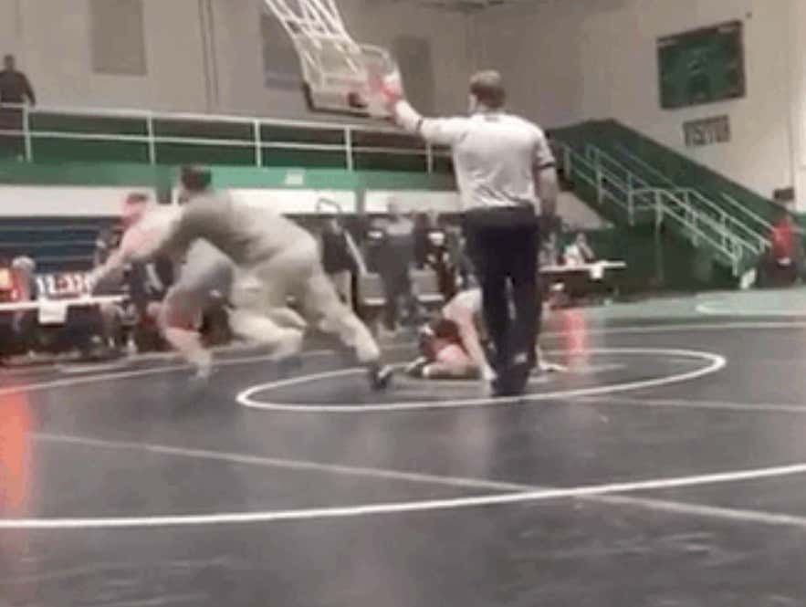 Dad Thinks His Son's Wrestling Match Is A TagTeam, Absolutely Levels