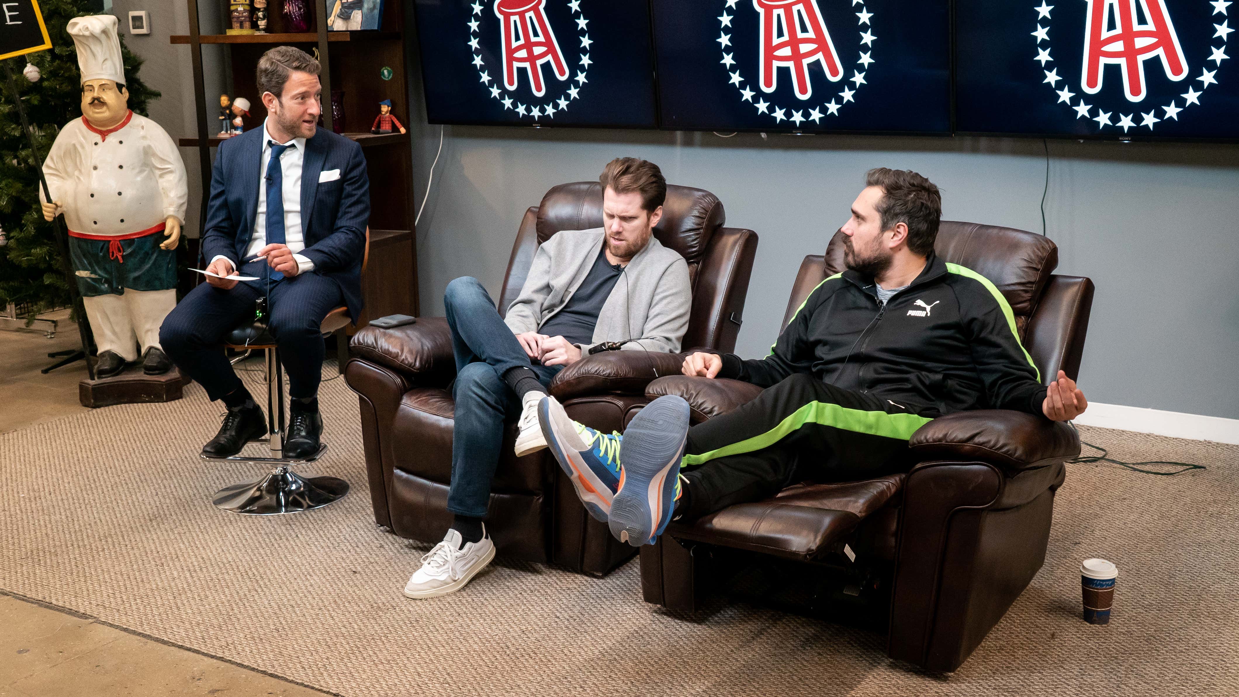 PHOTOS: Stool Scenes 244 - Lisa Ann and Men in Kilts_img_1