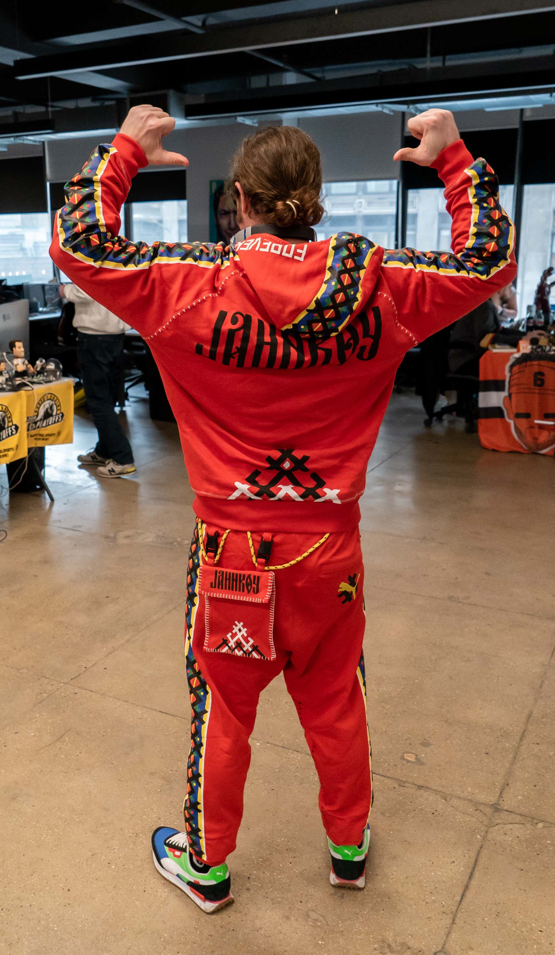 PHOTOS: Stool Scenes 244 - Lisa Ann and Men in Kilts_img_19