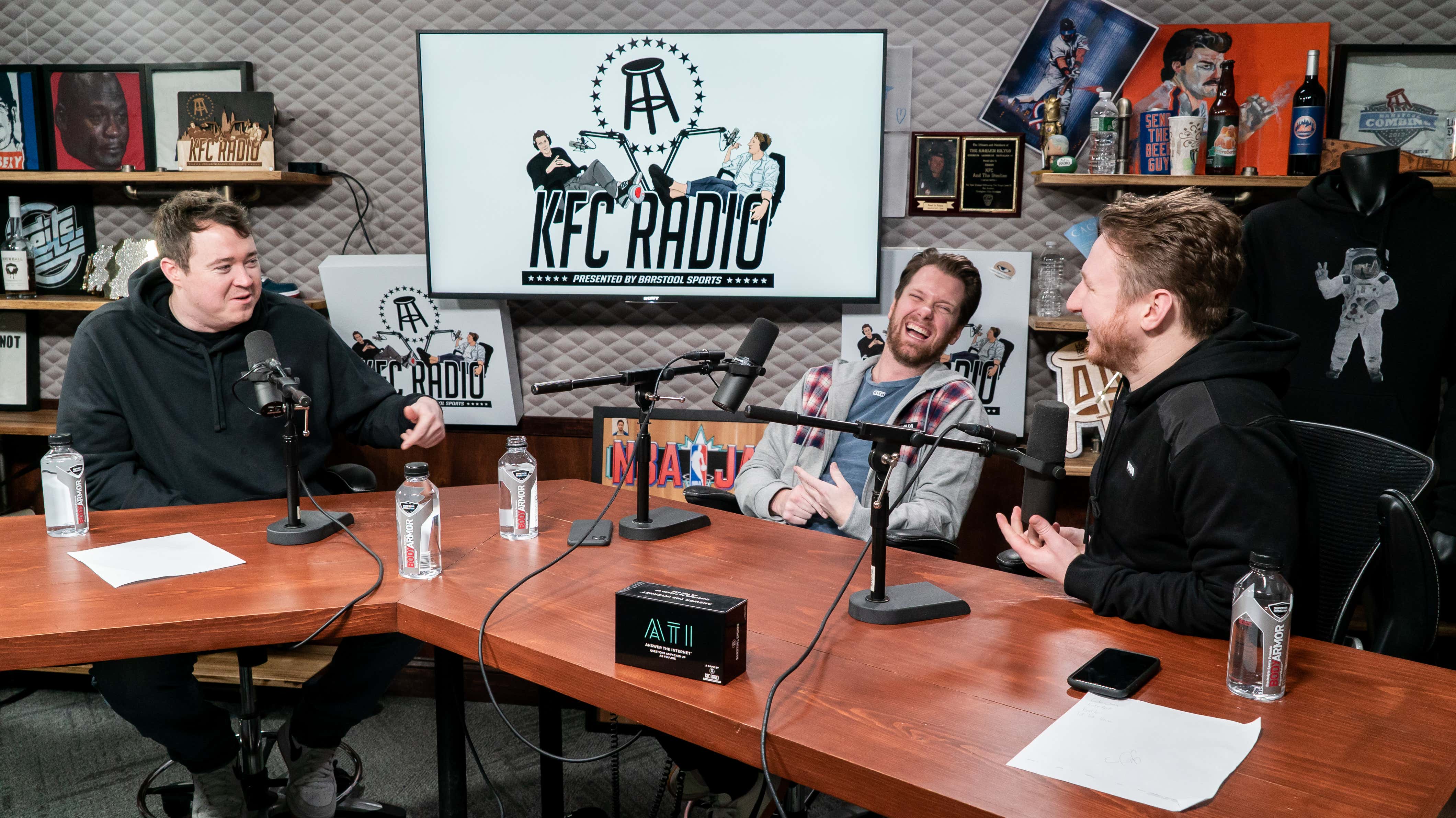 PHOTOS: Stool Scenes 244 - Lisa Ann and Men in Kilts_img_5