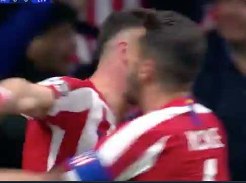 Atlético (+275) scores 4 minutes into the game to take the lead over Champions League favorite Liverpool.