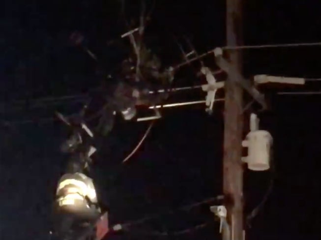 Man Gets Tangled In Power Lines Whilst Paragliding, Has To Wait Over Three Hours To Come Down