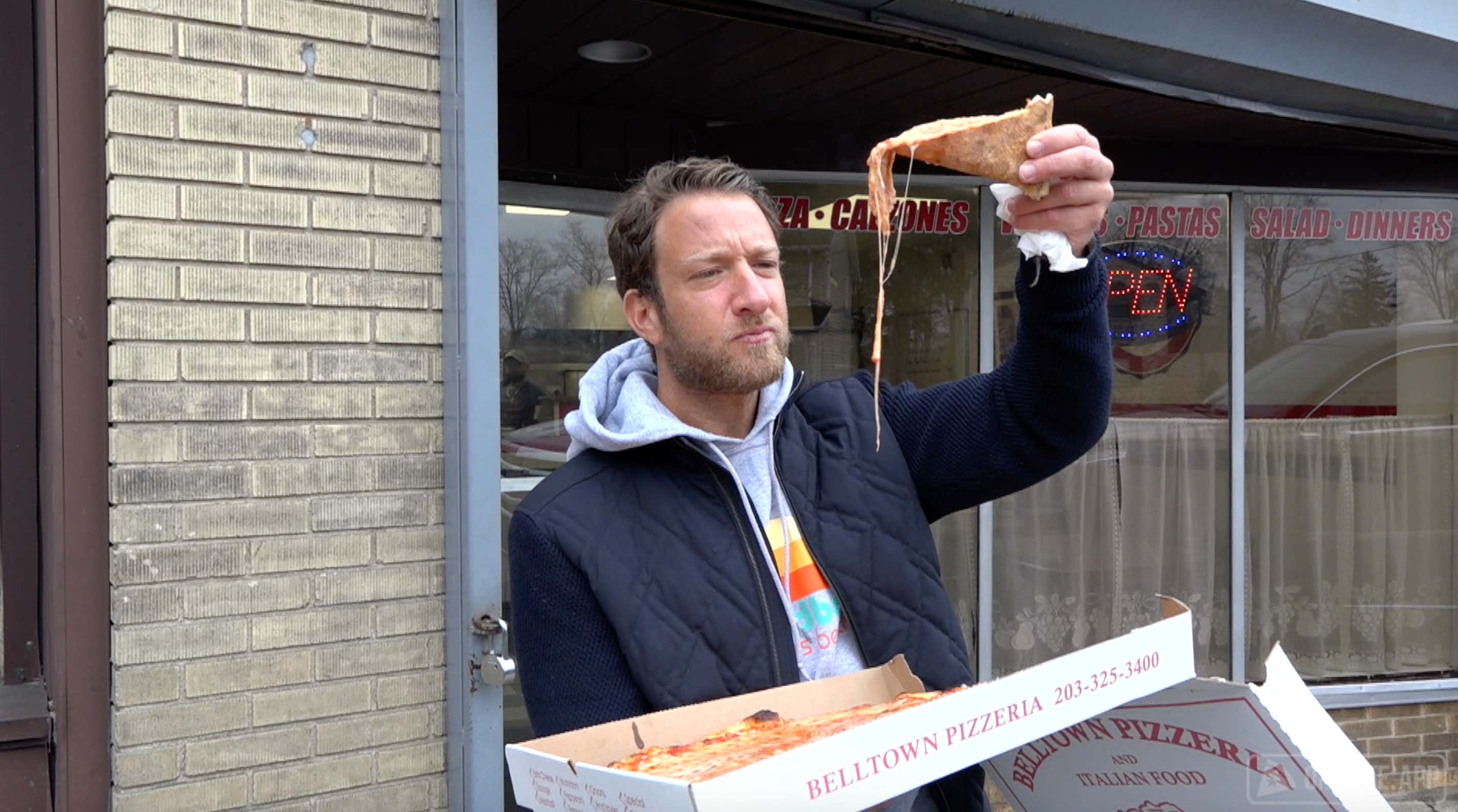 Barstool Pizza Review - Belltown Pizzeria (Stamford, CT)