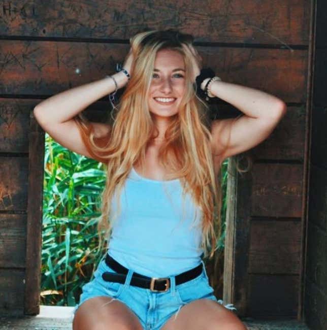 Barstool Local Smokeshow Of The Day - Mad From URI_img_1