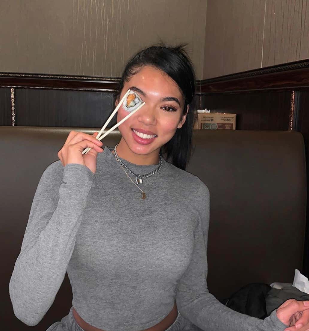 Barstool Local Smokeshow Of The Day - Lili From UMASS_img_0