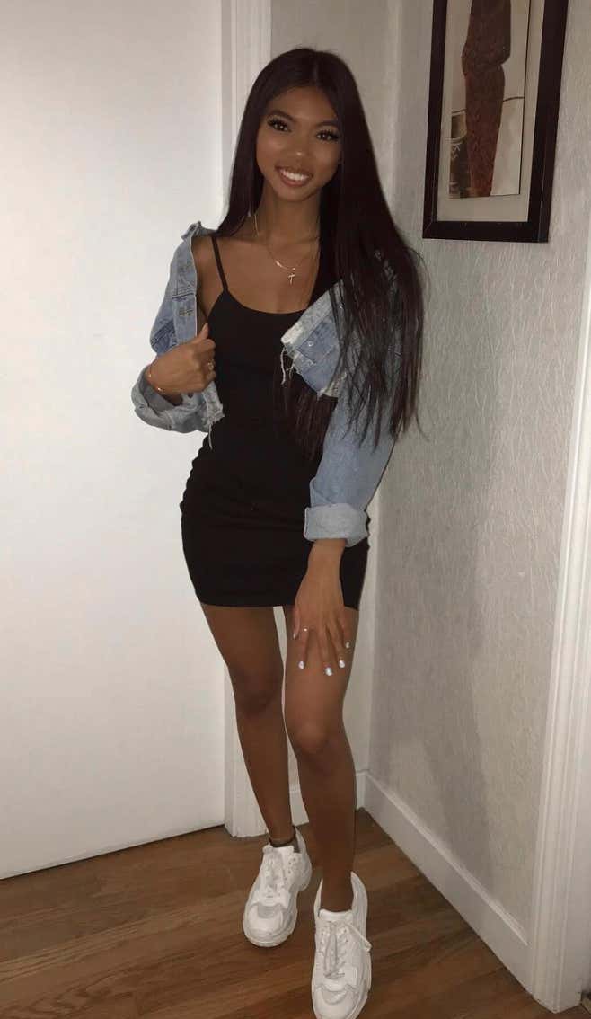 Barstool Local Smokeshow Of The Day - Lili From UMASS_img_1