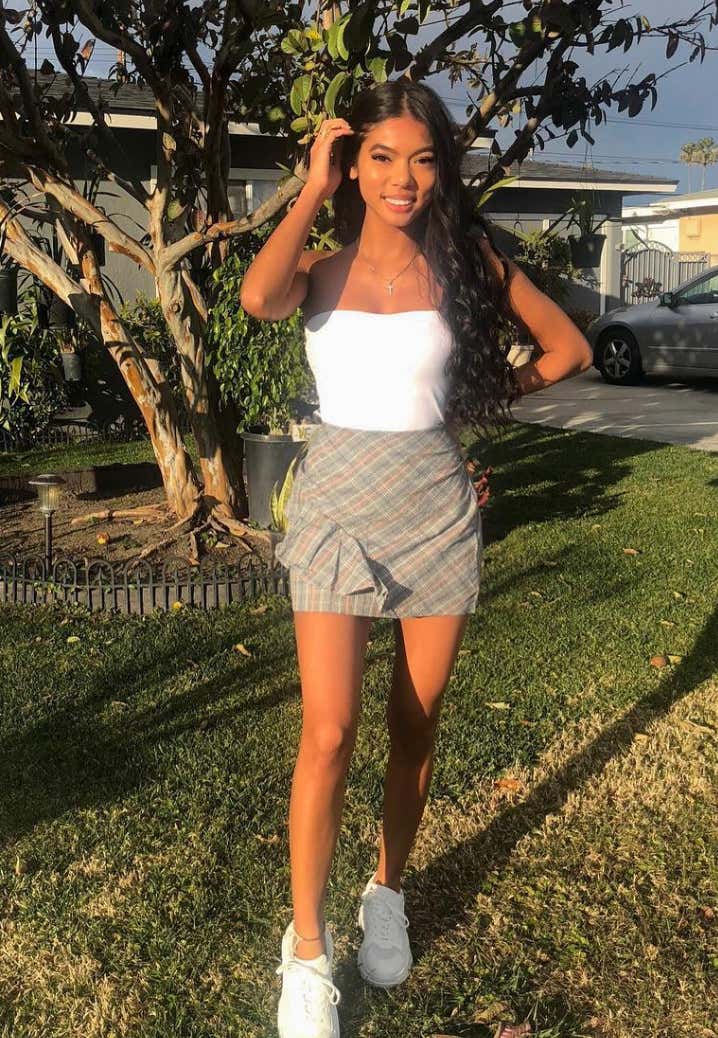 Barstool Local Smokeshow Of The Day - Lili From UMASS_img_3