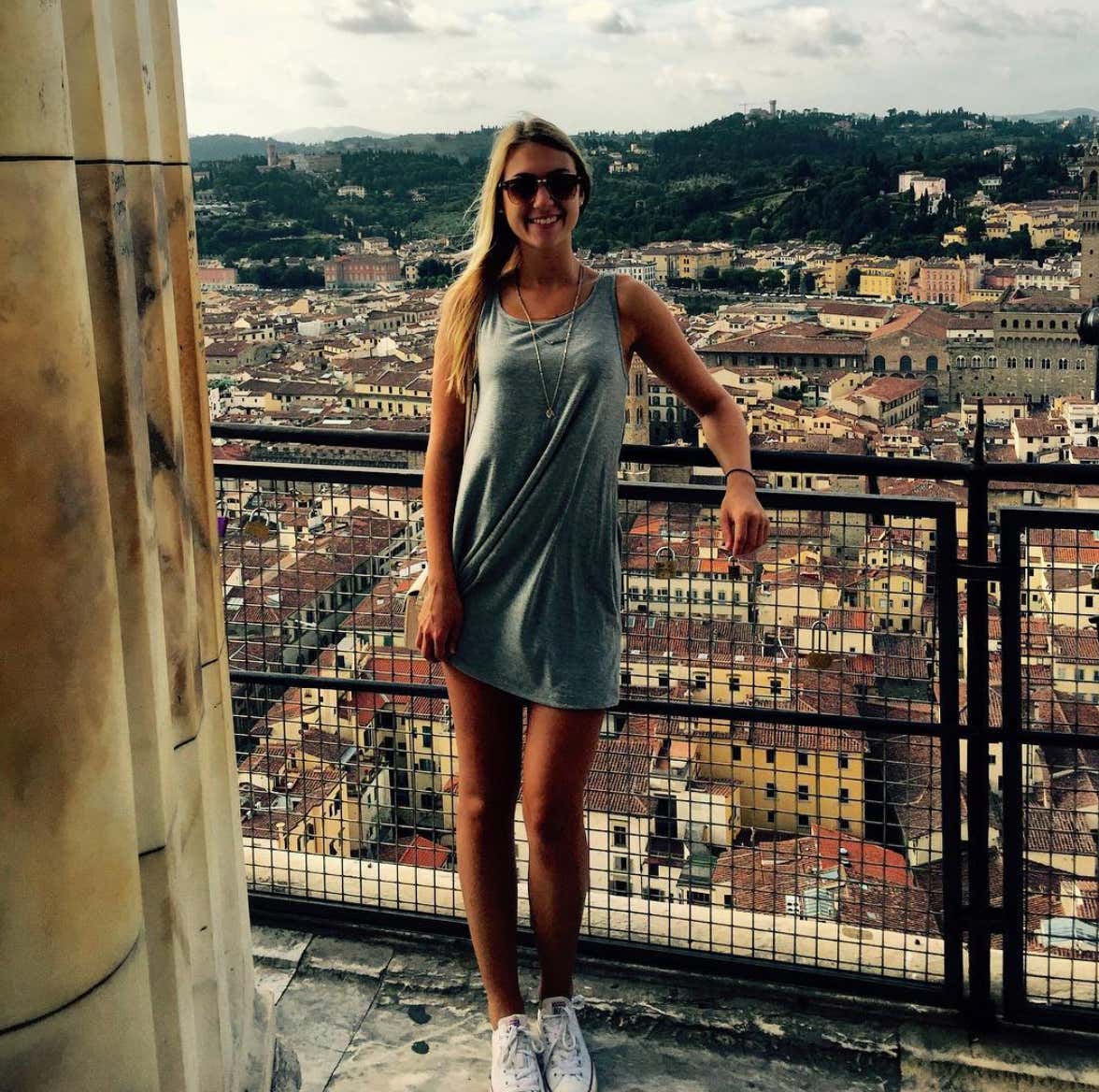 Barstool Chicago's Local Smokeshow Of The Day - Michelle_img_5