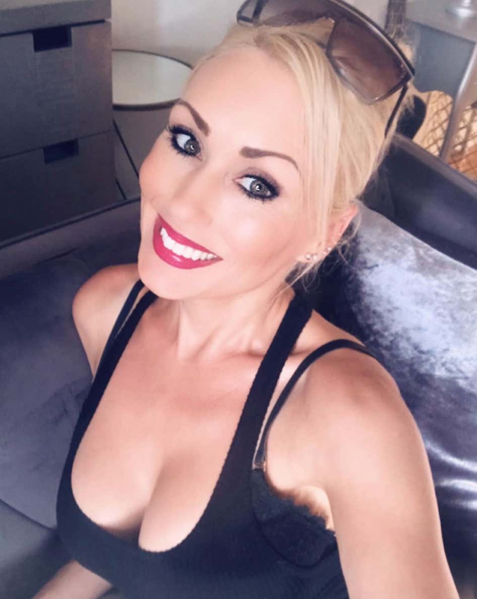 Barstool Chicago's Local Smokeshow Of The Day - Bethen_img_1