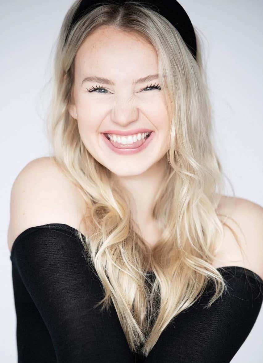 Barstool Local Smokeshow Of The Day - Samantha From Boston_img_16