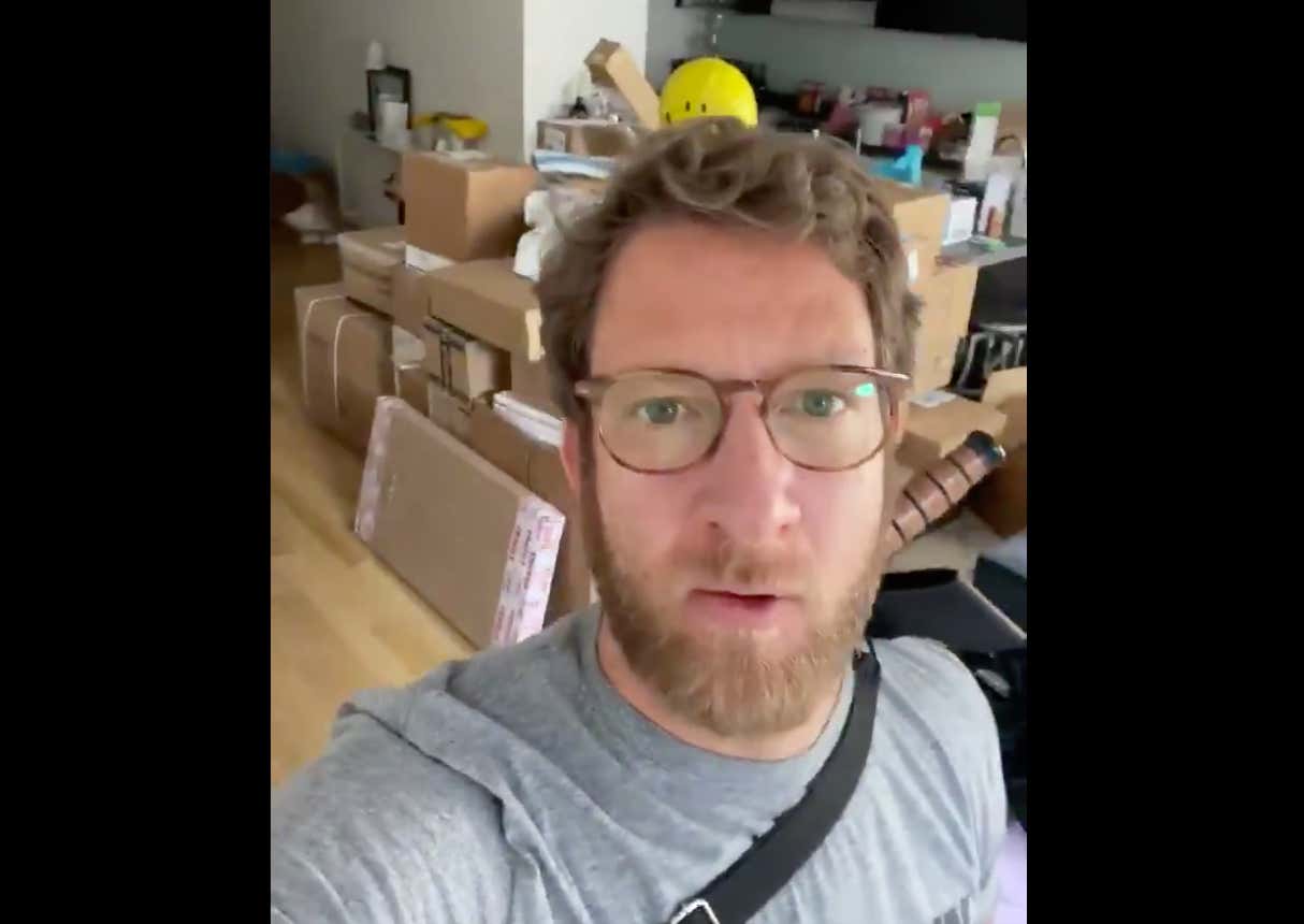 We Got A New #UNBOXING At 8 pm Tonight.  Last Night We Set An Unboxing Record With 61k Concurrents On My Insta.  Tonight We Try To Smash It.