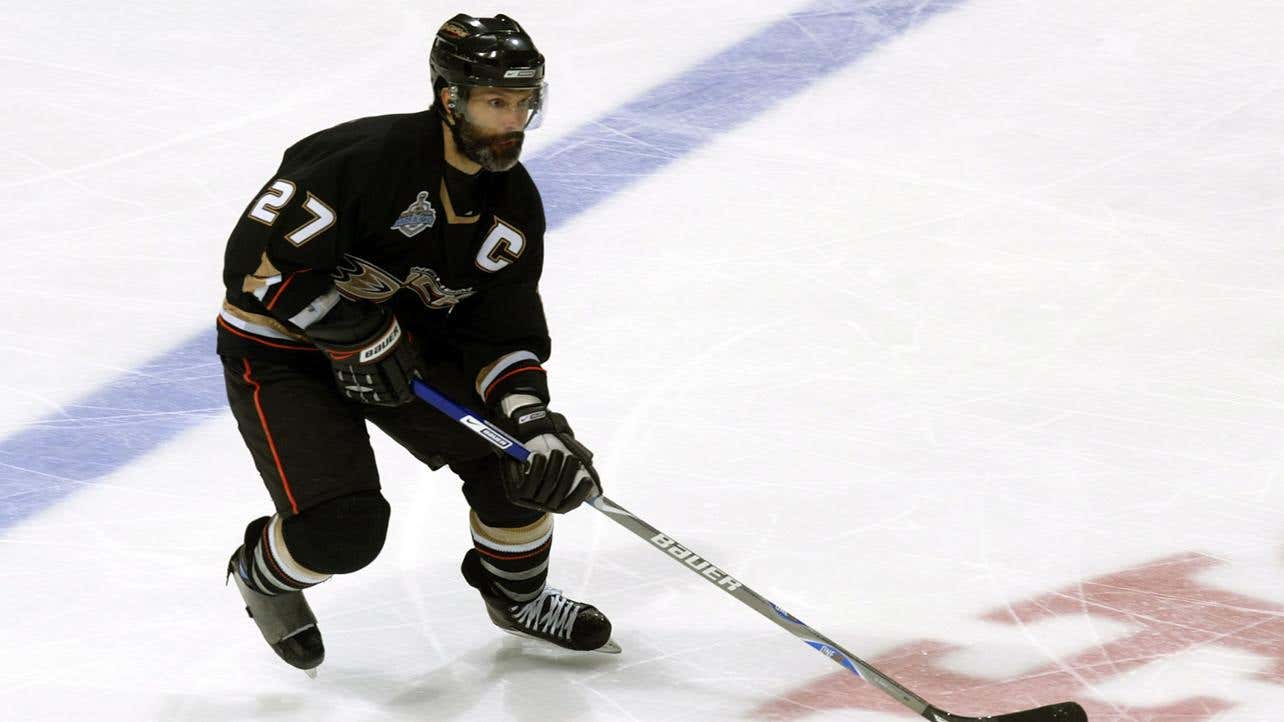 Anaheim Ducks right winger Teemu Selanne, of Finland, warms up before  facing the Colorado Avalanche in the first period of an NHL hockey game in  Denver on Saturday, Jan. 31, 2009. (AP