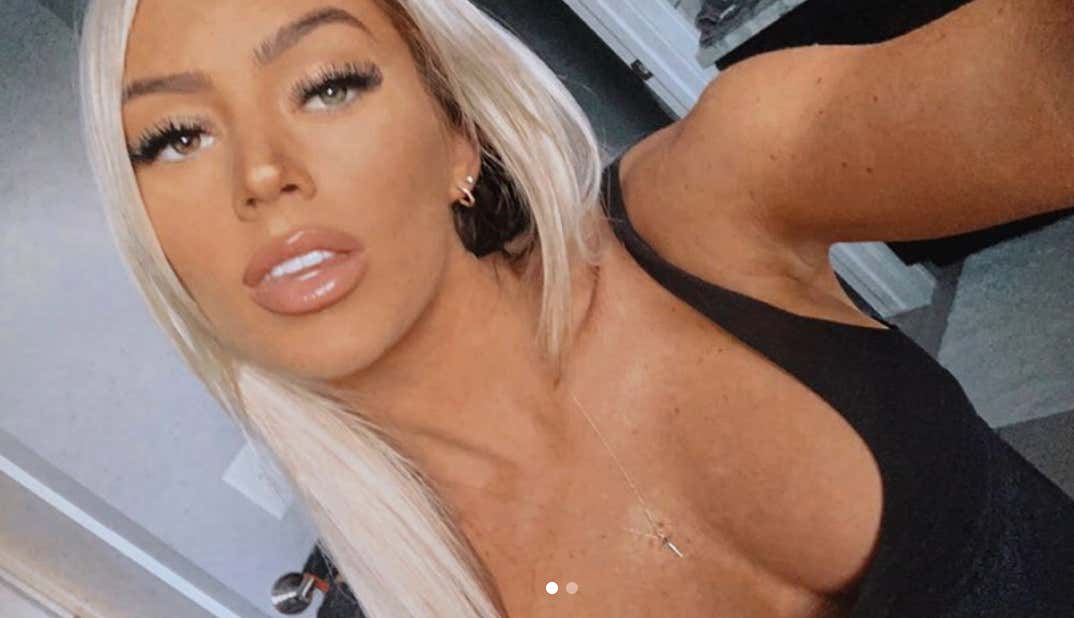 Barstool Local Smokeshow Of The Day - Jackie From Mass_img_15