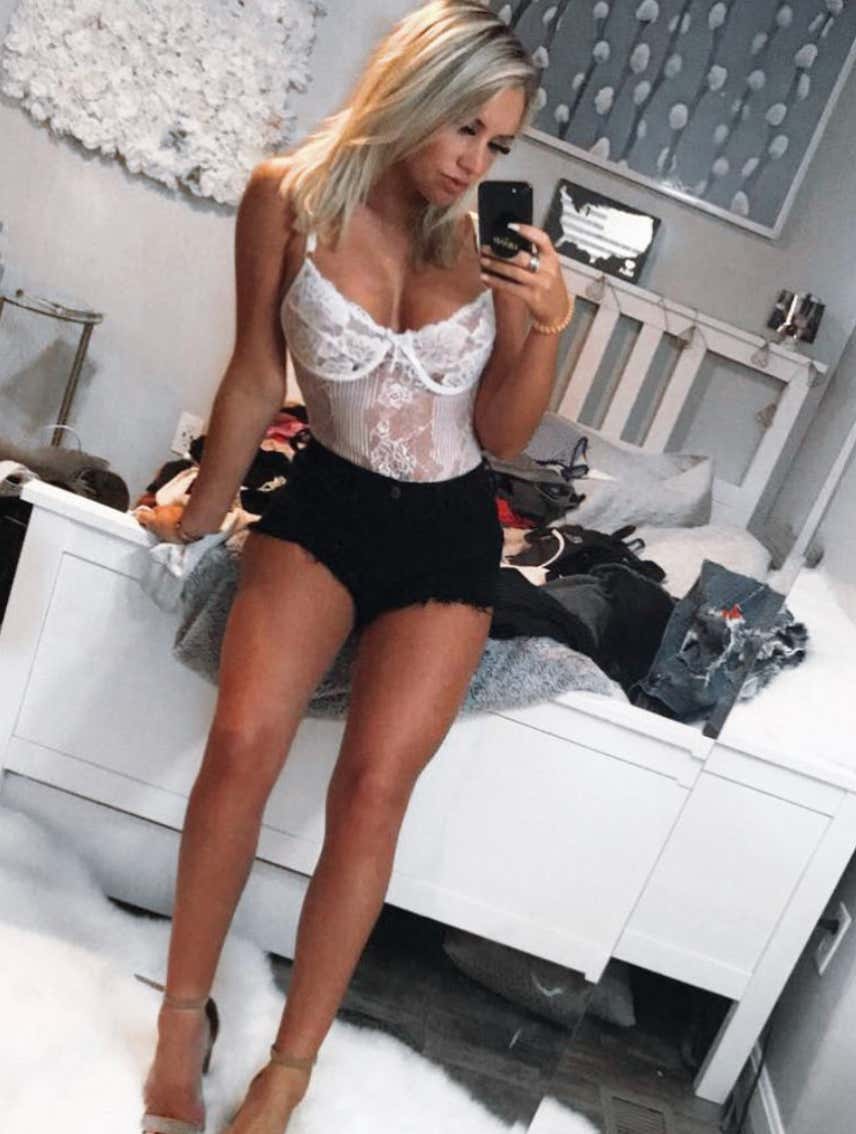 Barstool Local Smokeshow Of The Day - Jackie From Mass_img_3