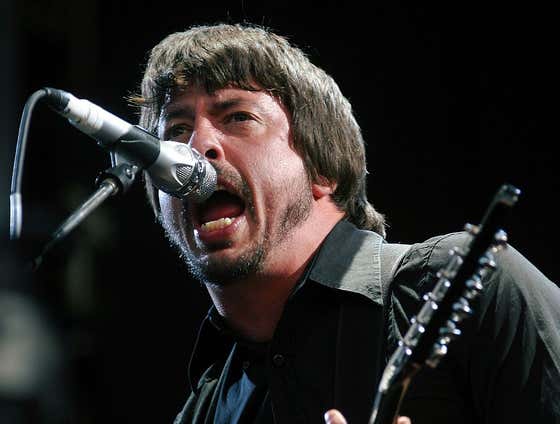 Foo Fighters Now Streaming One Of Their Most Legendary Shows Ever To Raise Money For COVID Relief Fund