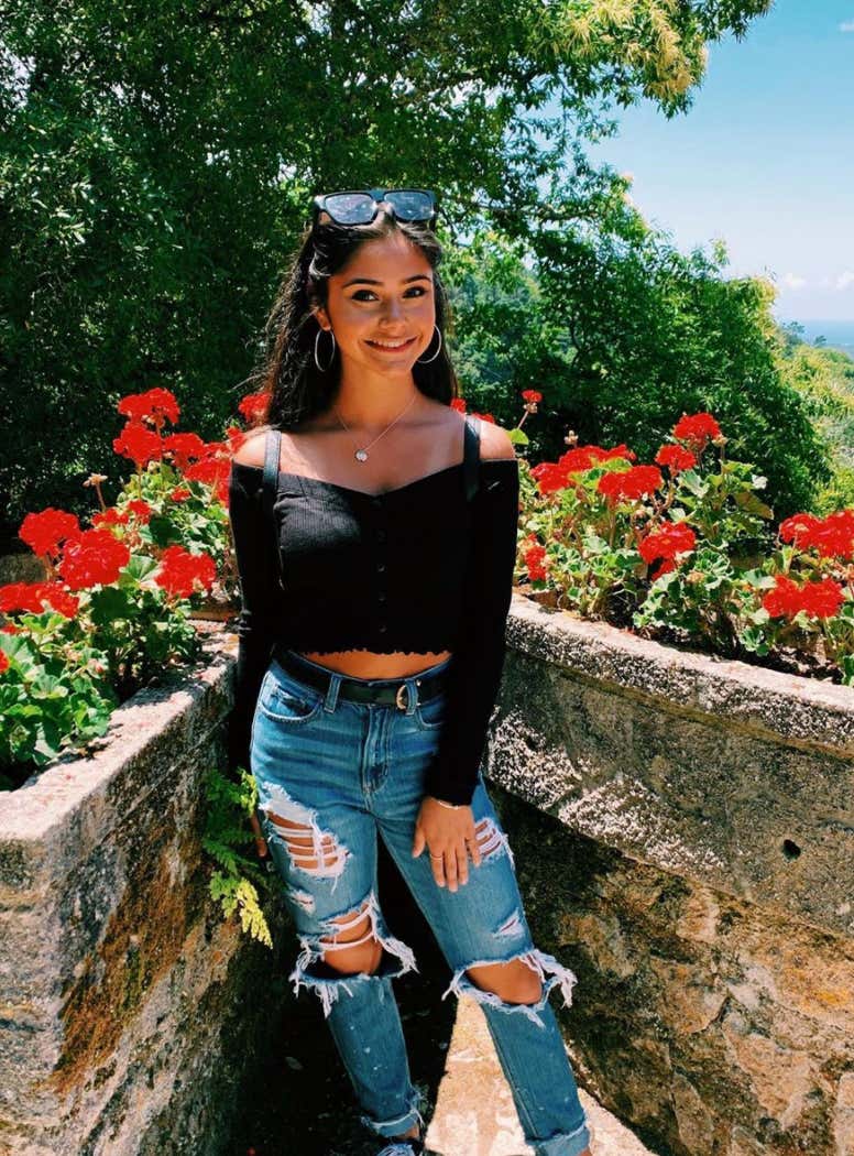 Barstool Local Smokeshow Of The Day - Rachel From UNH_img_3