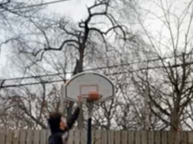 What A Jordan Vs. LeBron 1 On 1 Would Look Like