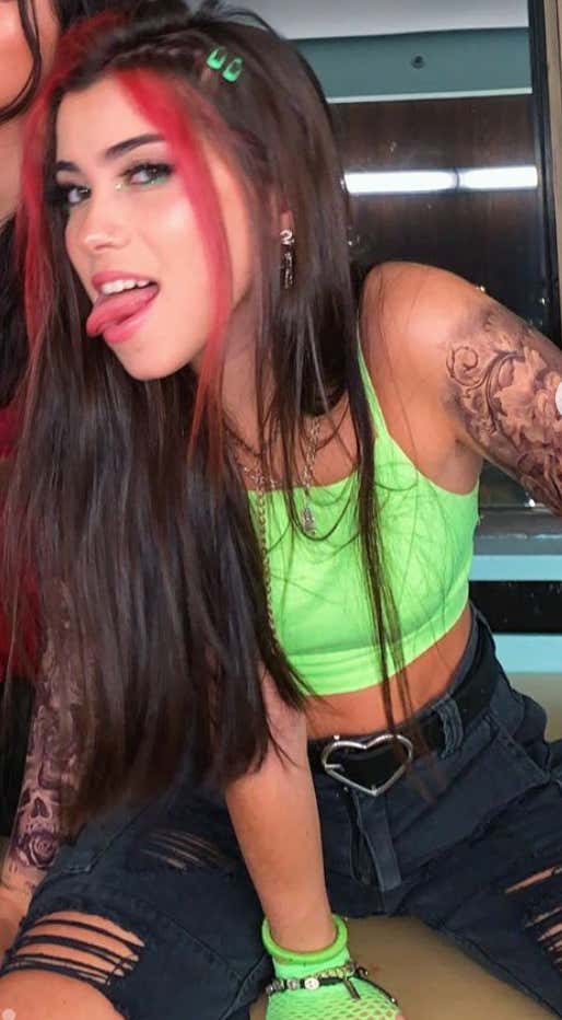 Barstool Local Smokeshow Of The Day - Ava from UMASS_img_1