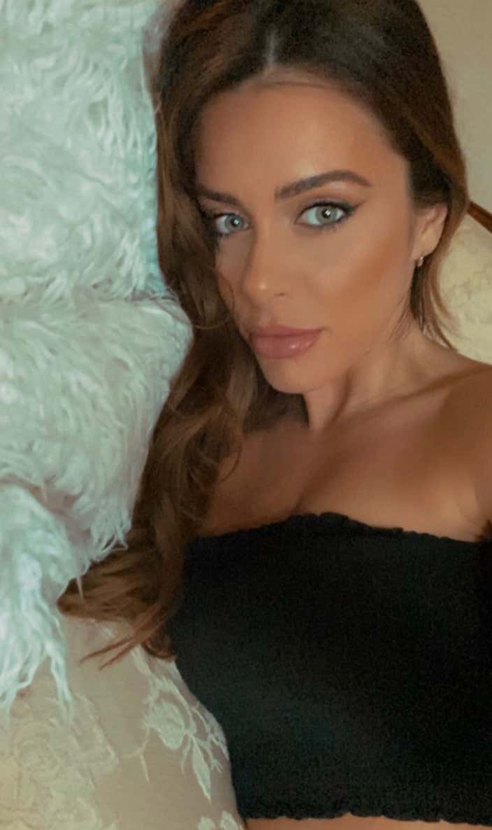 Barstool Local Smokeshow Of The Day - Zoe From Boston_img_9