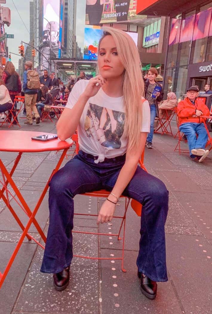 Barstool Local Smokeshow Of The Day - Kristen From UNH_img_5