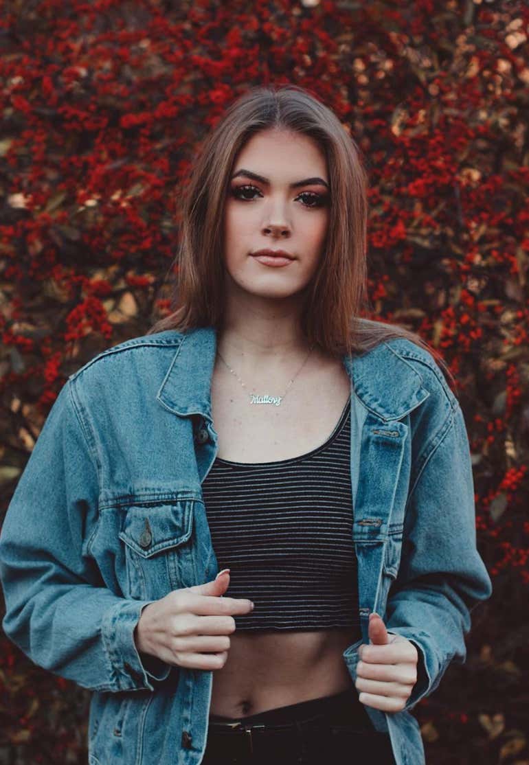 Barstool Local Smokeshow Of The Day - Mallory From UMaine_img_2