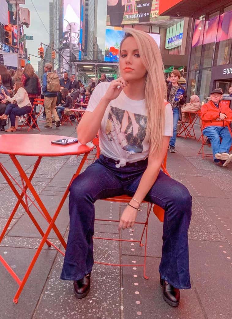 Barstool Local Smokeshow Of The Day - Kristen From UNH_img_6