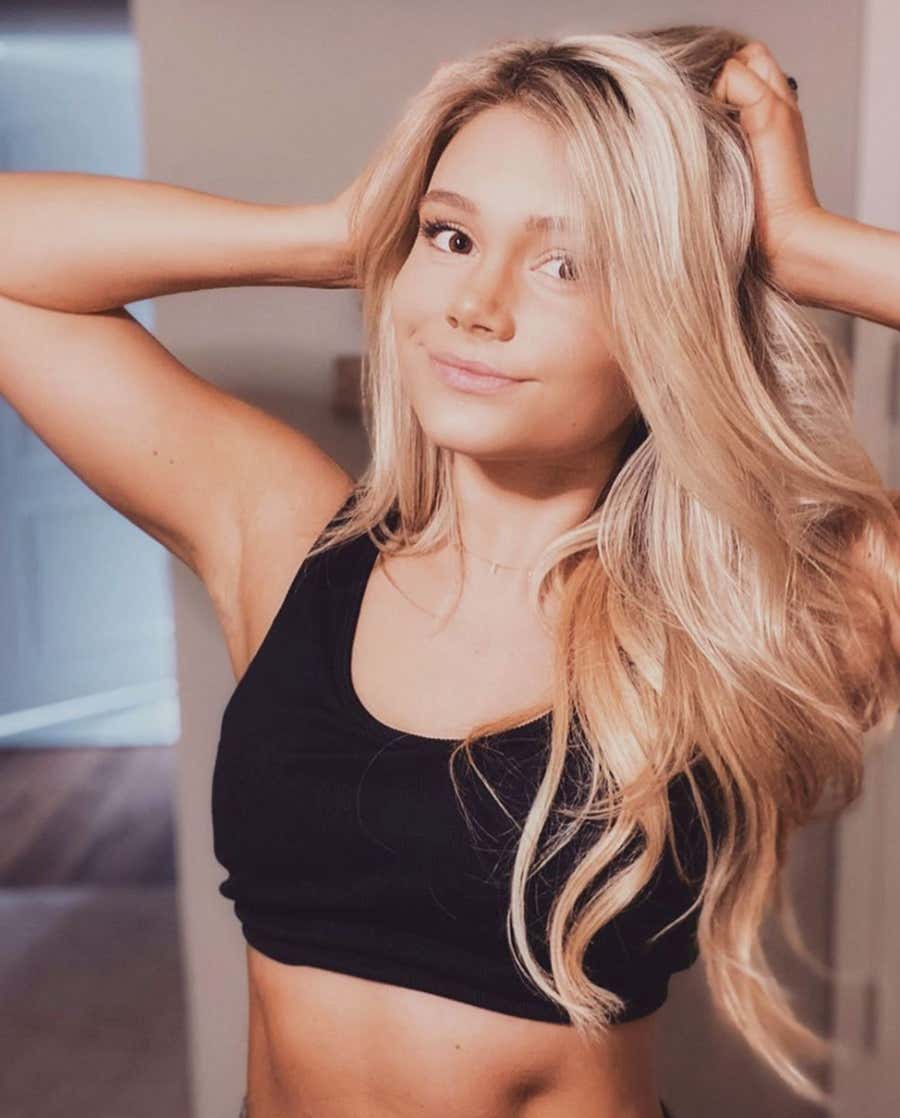 Barstool Local Smokeshow Of The Day - Christi From Connecticut