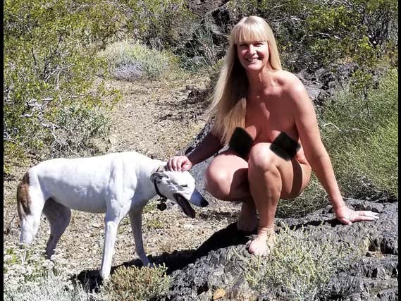 Nude Massachusetts Couple Walking Their Dog Get In A Fight With Police