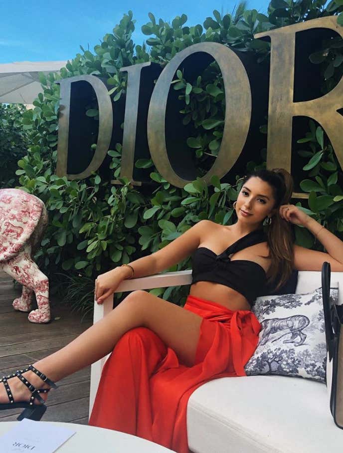 Barstool Local Smokeshow Of The Day - Annette From Boston_img_14