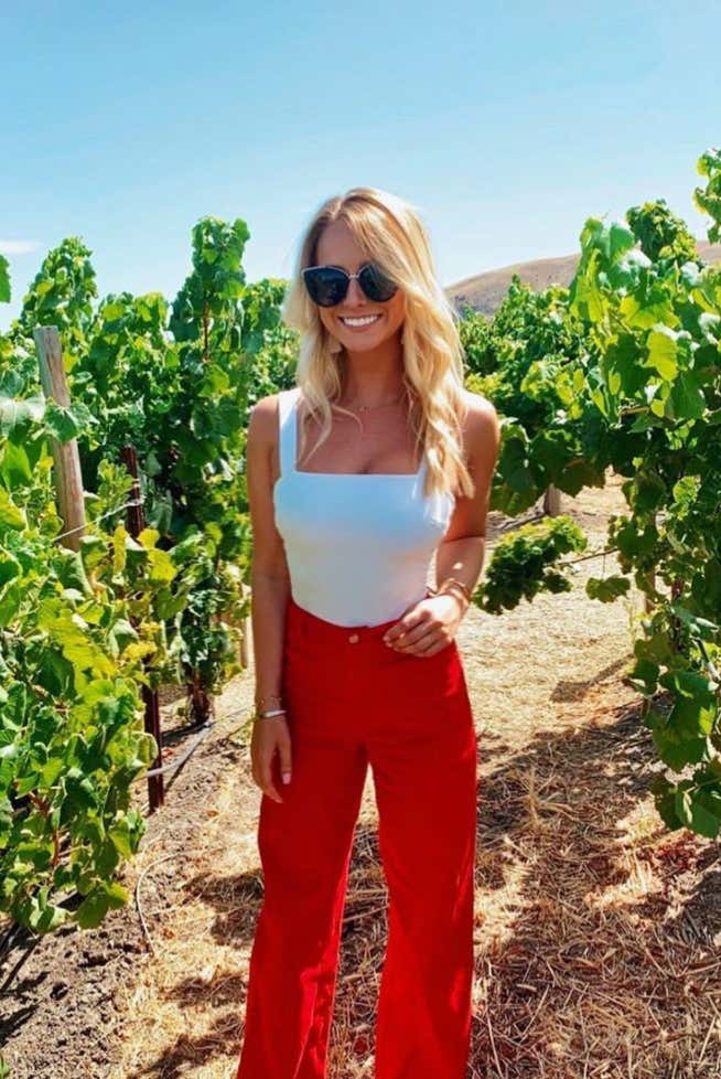 Barstool Local Smokeshow Of The Day - Kelly from Quinnipiac_img_2