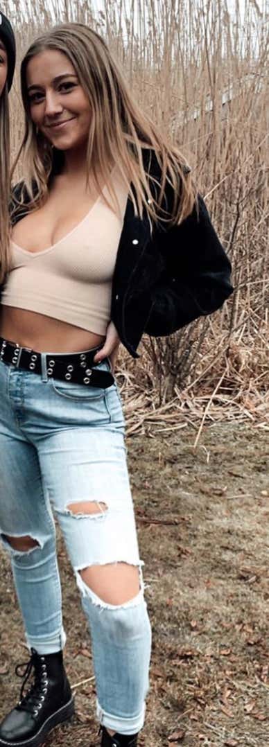 Barstool Local Smokeshow Of The Day - Caroline From URI_img_3