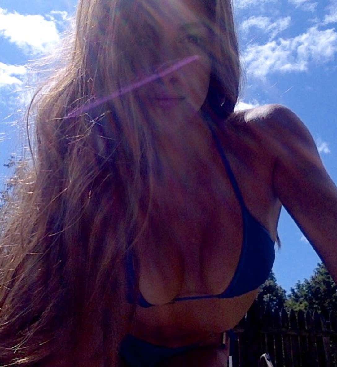 Barstool Local Smokeshow Of The Day - Courtney From Boston_img_7