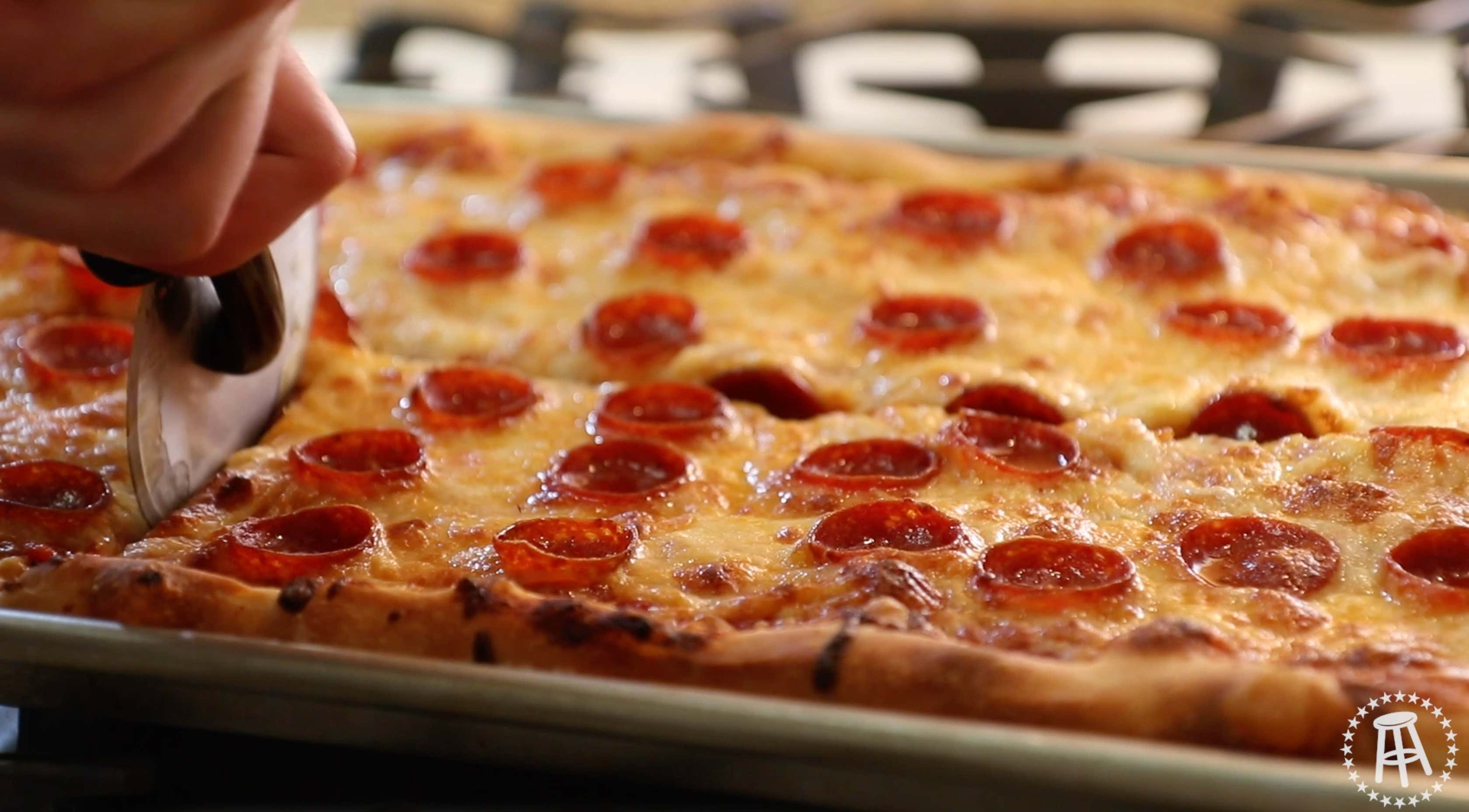 Homemade Pizza | The Quarantine Cook