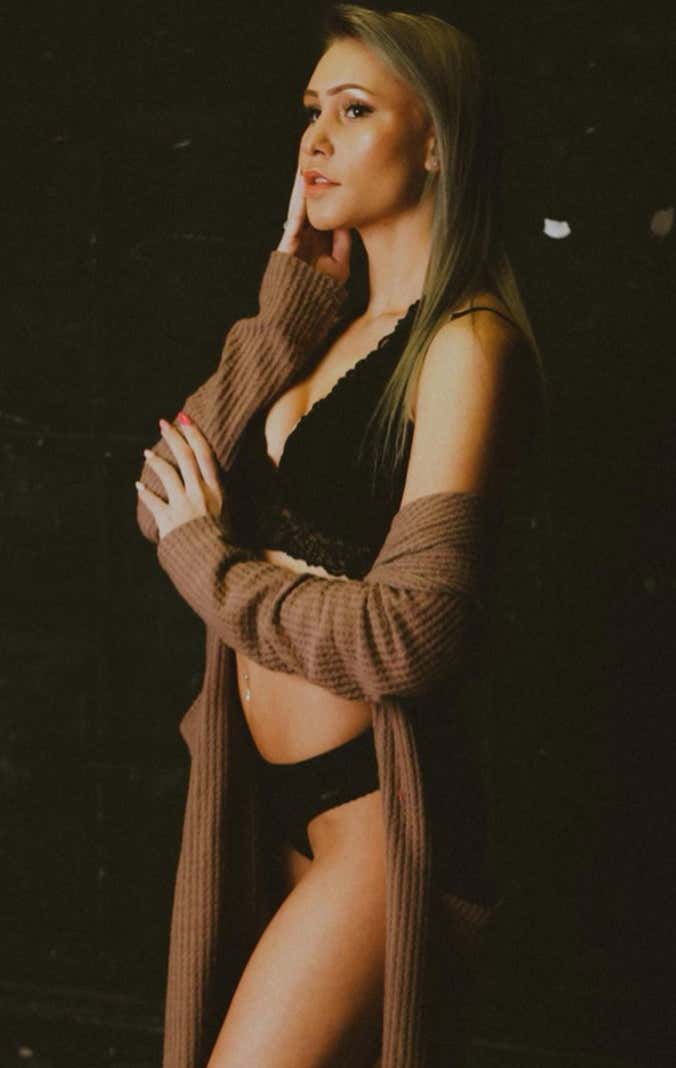 Rough N' Rowdy Ring Girl Of The Day Queen E Barstool Sports