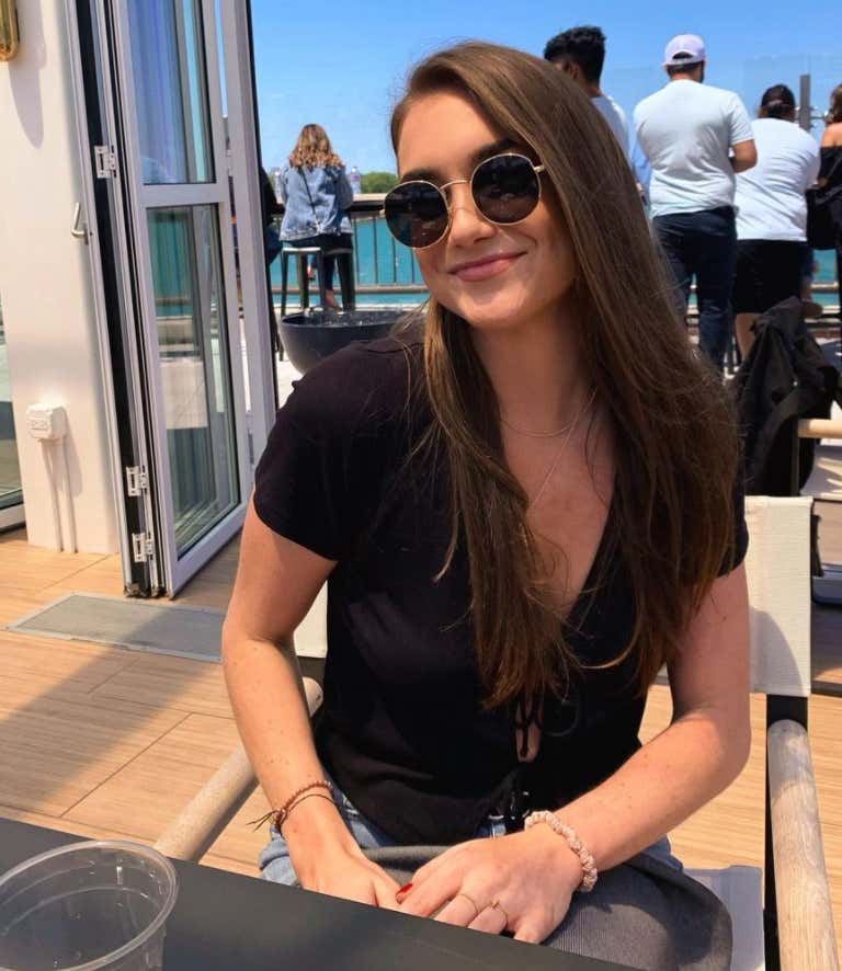 Barstool Chicago's Local Smokeshow Of The Day - Kelsey_img_4