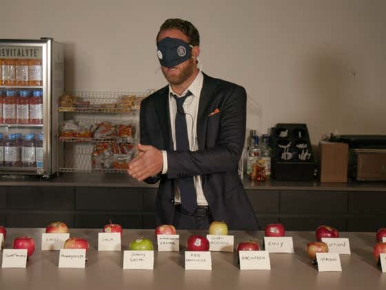 The Definitive Blind Apple Review