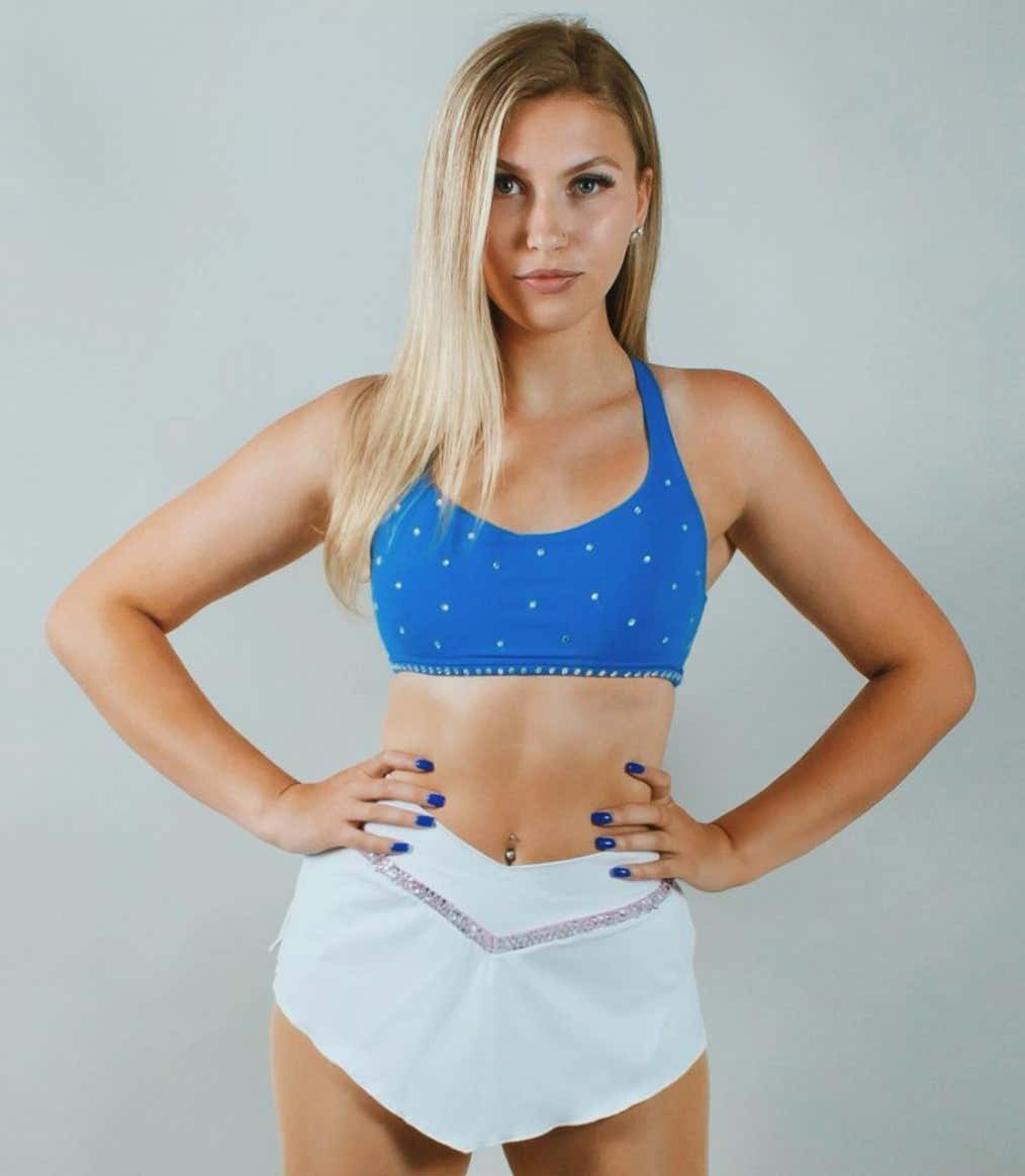 Barstool Local Smokeshow Of The Day - Elizabeth From Boston_img_6