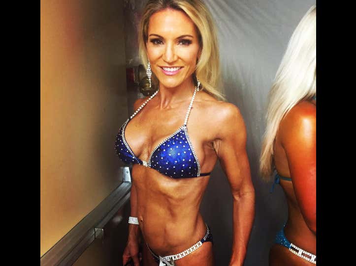 Check Out This 46-Year Old Mom Who Claims "She's Aging Backwards"