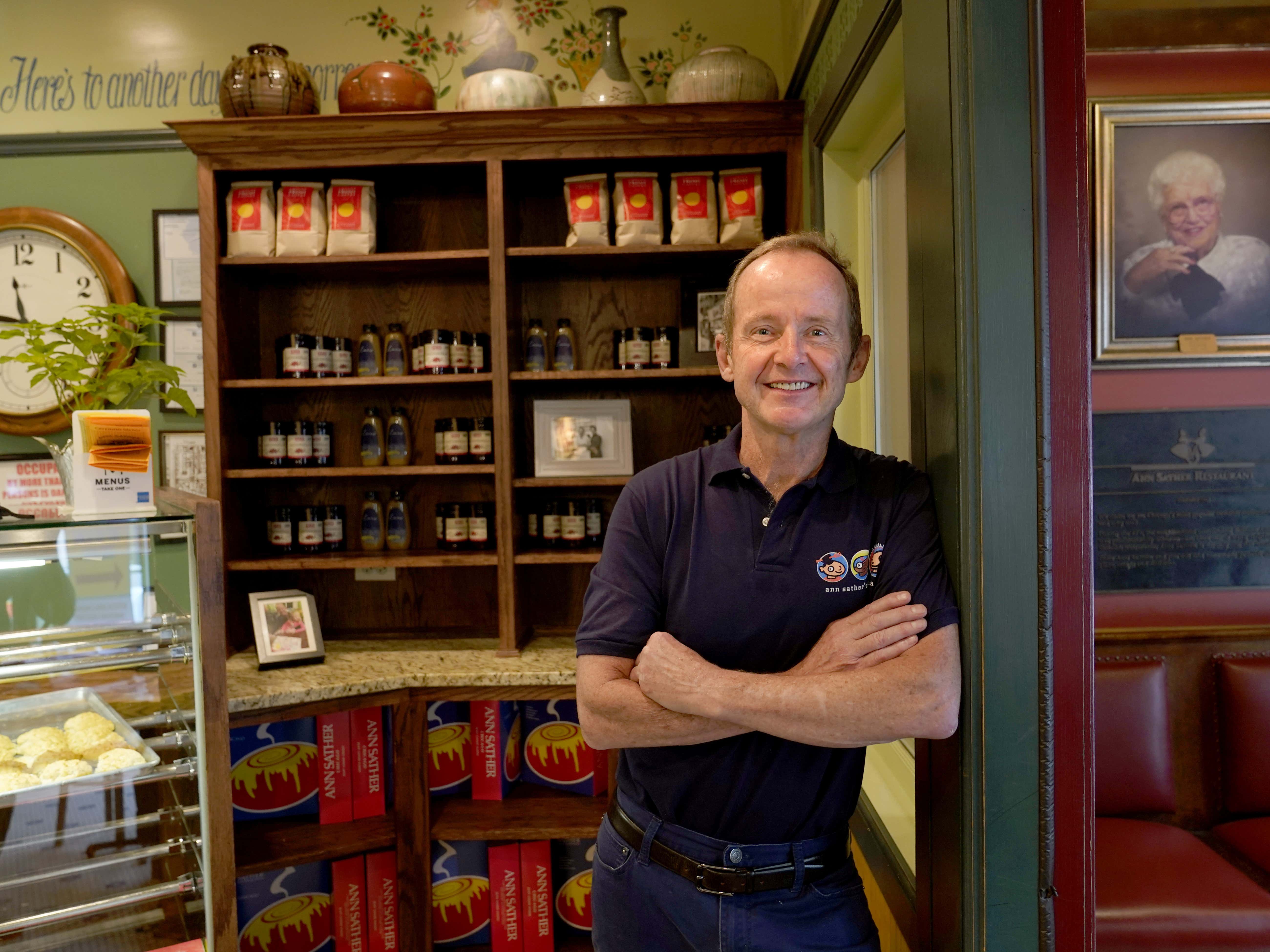 Chicago Alderman Tom Tunney In Hot Water For Having Guests Dine Inside