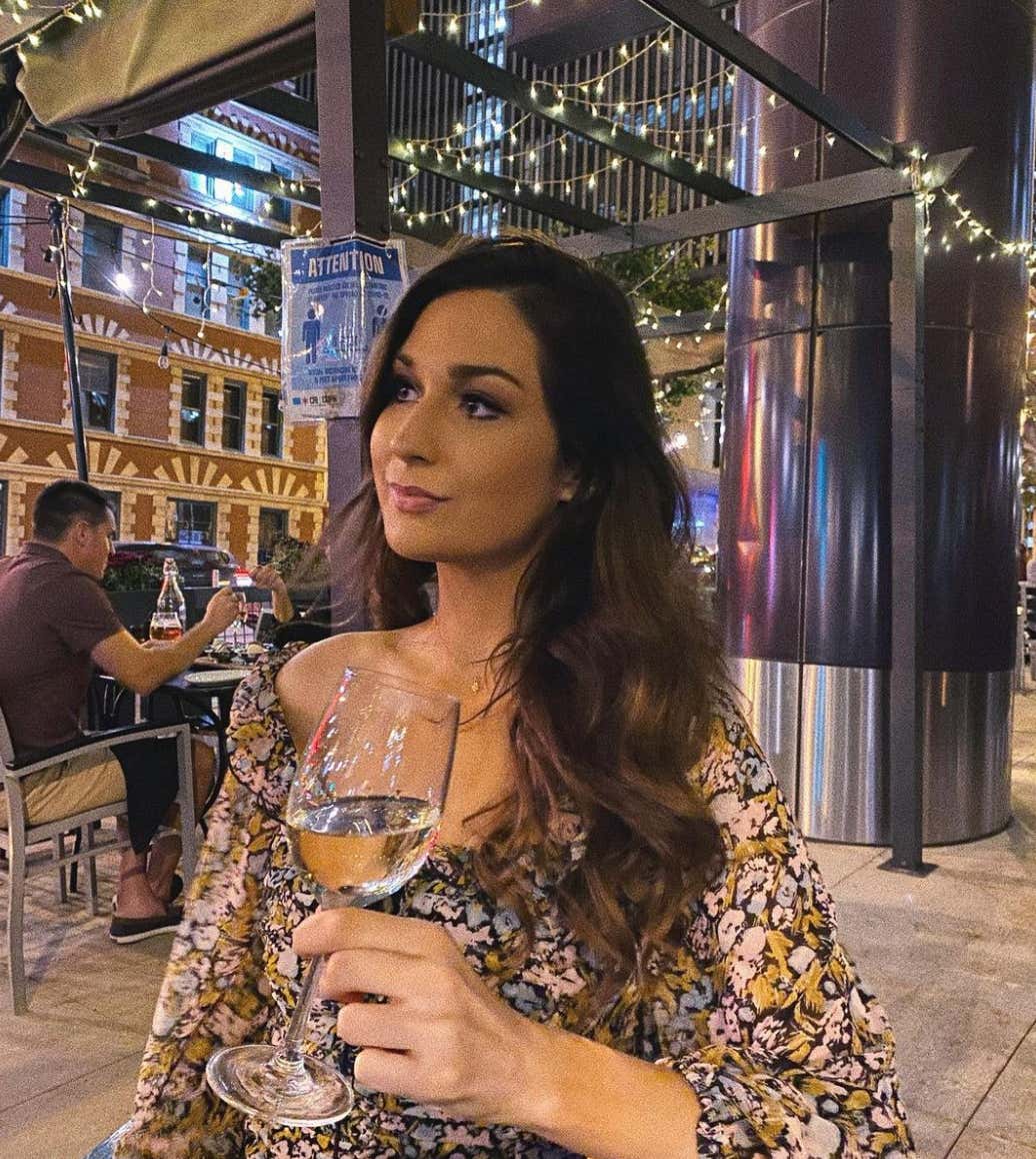 Barstool Chicago's Local Smokeshow Of The Day - Lily_img_3