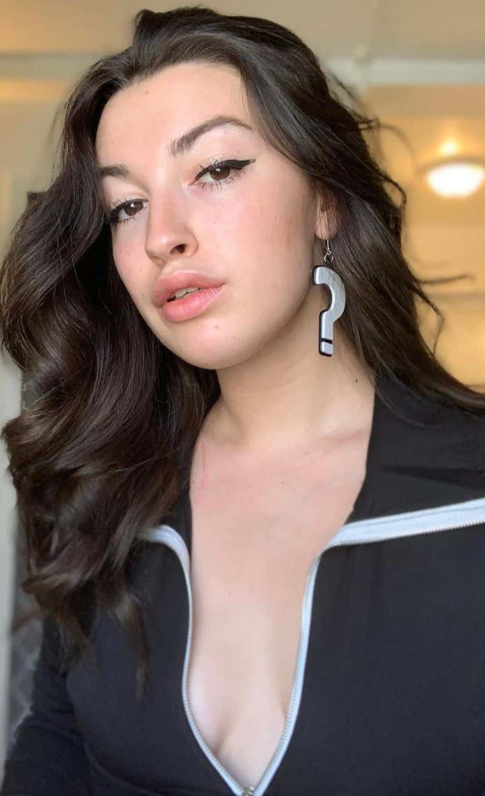 Barstool Local Smokeshow Of The Day - Mikayla From URI_img_3