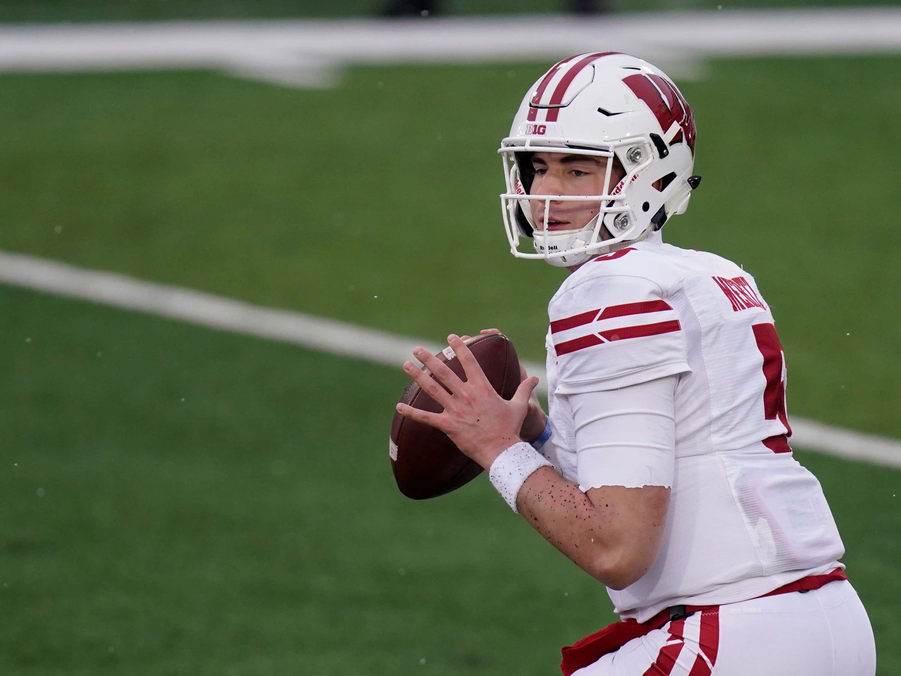 Katie Stats How to Bet Wisconsin v. Notre Dame and the Week 4 Slate