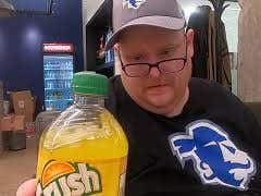 Tank's Taste Test Pineapple Ananas Crush and Newfie Snacks