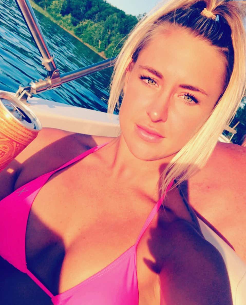 Barstool Chicago's Local Smokeshow Of The Day - Cait_img_6