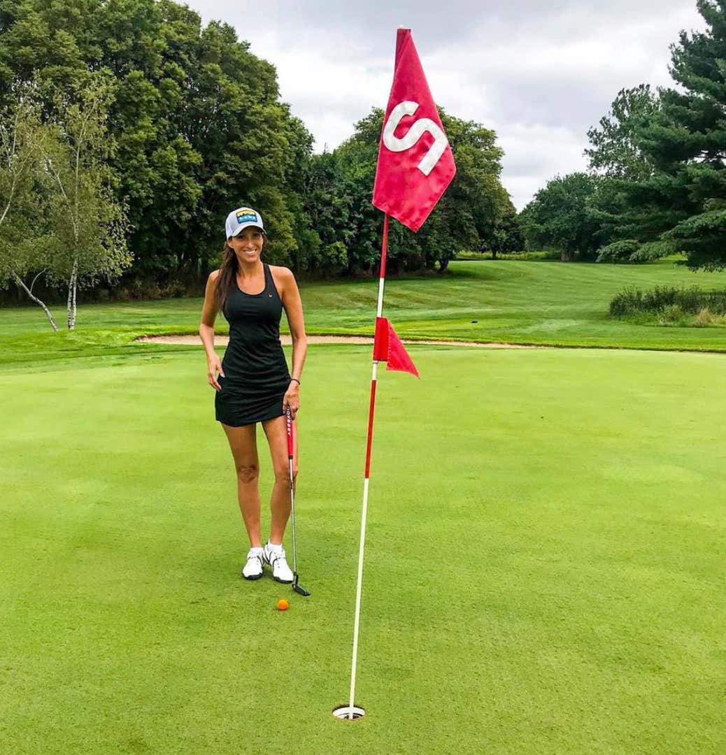 Barstool Chicago's Local Smokeshow Of The Day - Kara_img_4