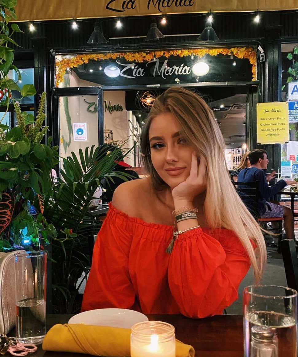 Barstool Local Smokeshow Of The Day - Svetlana from UMASS_img_1