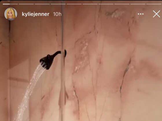 Take A Second To Roast Kylie Jenner For Her Shitty Water Pressure